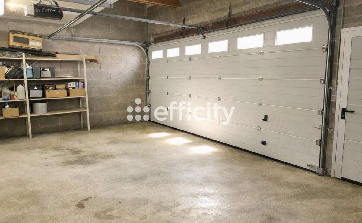 Maison 370 m² à Vitry-Le-Francois  - photo 18