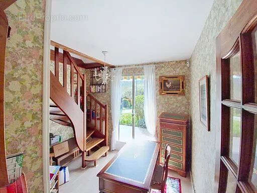 Maison à BENNECOURT