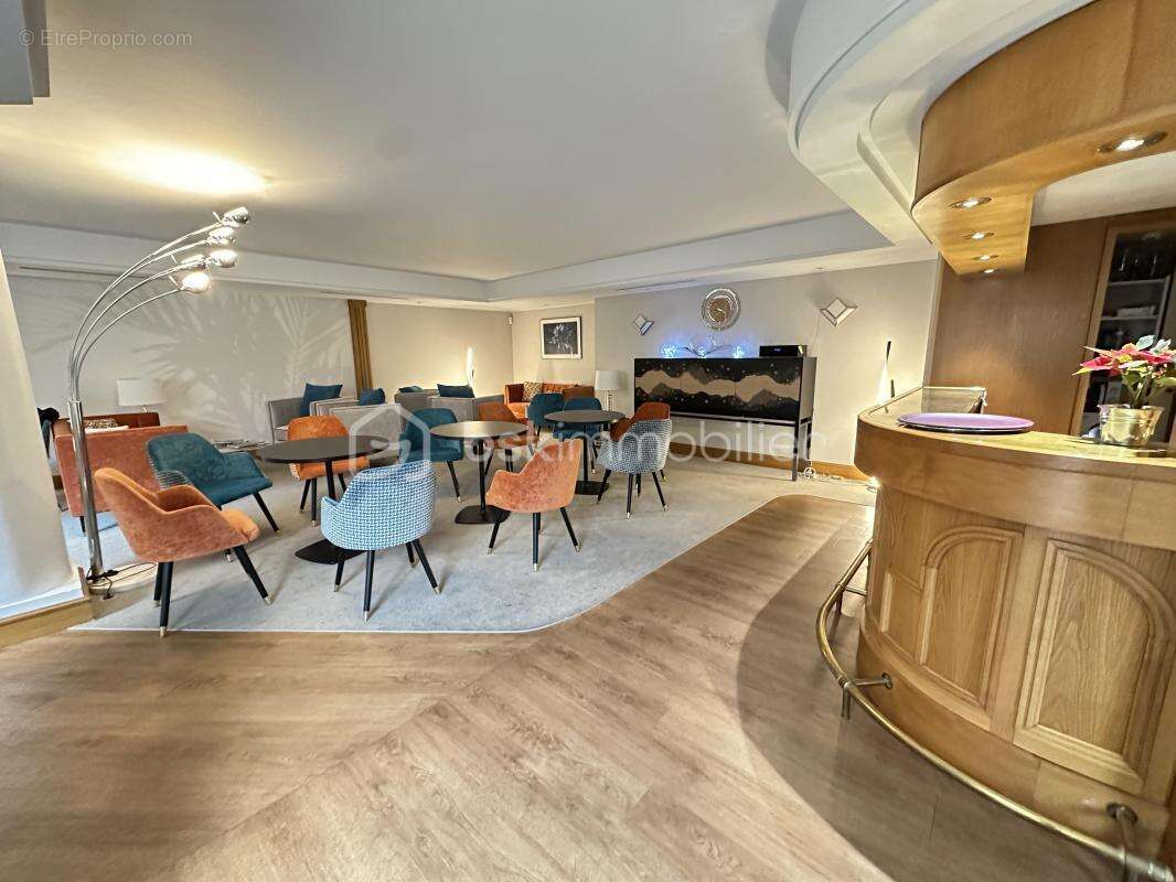Charmant T2 Cosy dans Résidence Sénior avec Services à la Carte – Confort et Sérénité au Rendez-vous ! - photo 5