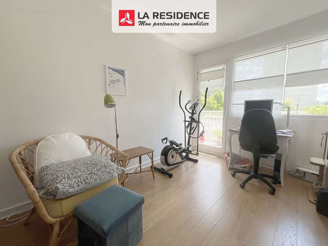 Appartement à VELIZY-VILLACOUBLAY