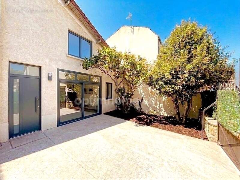 Maison à DRANCY