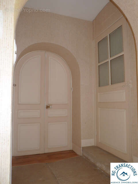 Maison à ENTRAINS-SUR-NOHAIN