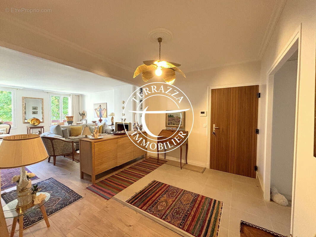 Appartement à LOUVECIENNES