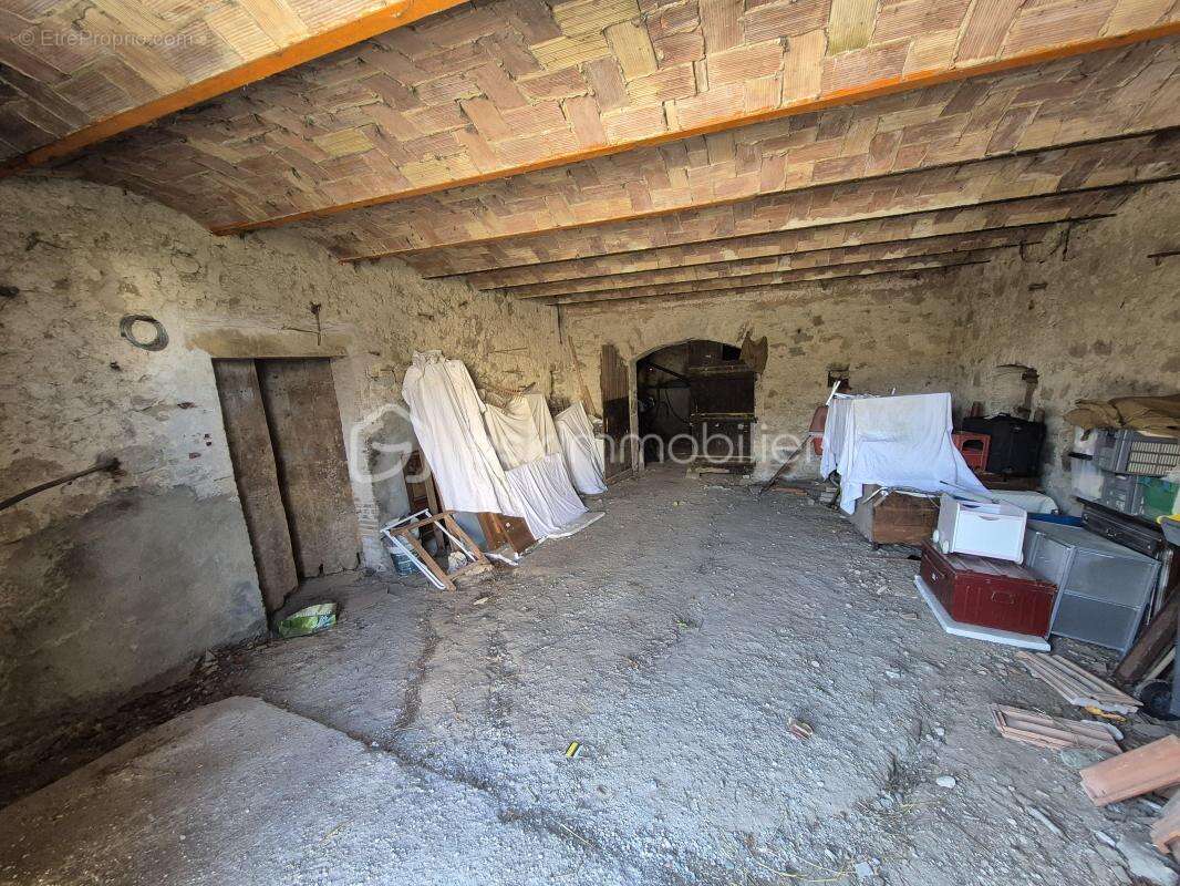 Maison à LACHAPELLE-SOUS-AUBENAS