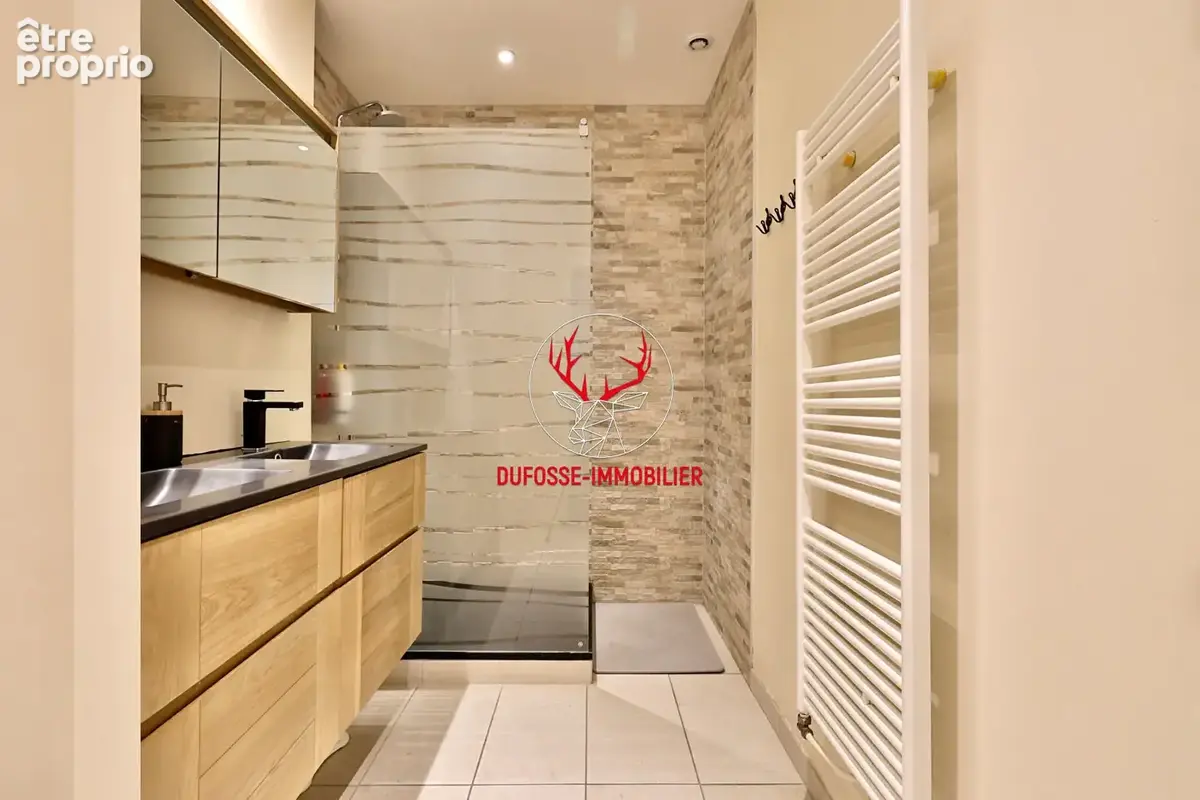Lyon 3 Dauphiné / Lacassagne - T4 113 m² rénové - 3 chambres - balcon - climatisation - photo 4