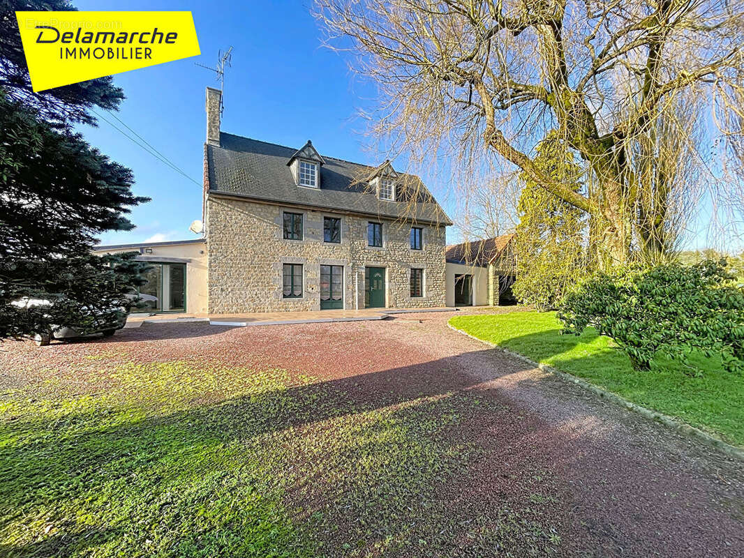 Maison à LES CHAMBRES