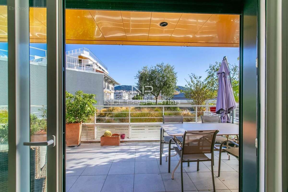 Appartement à NICE