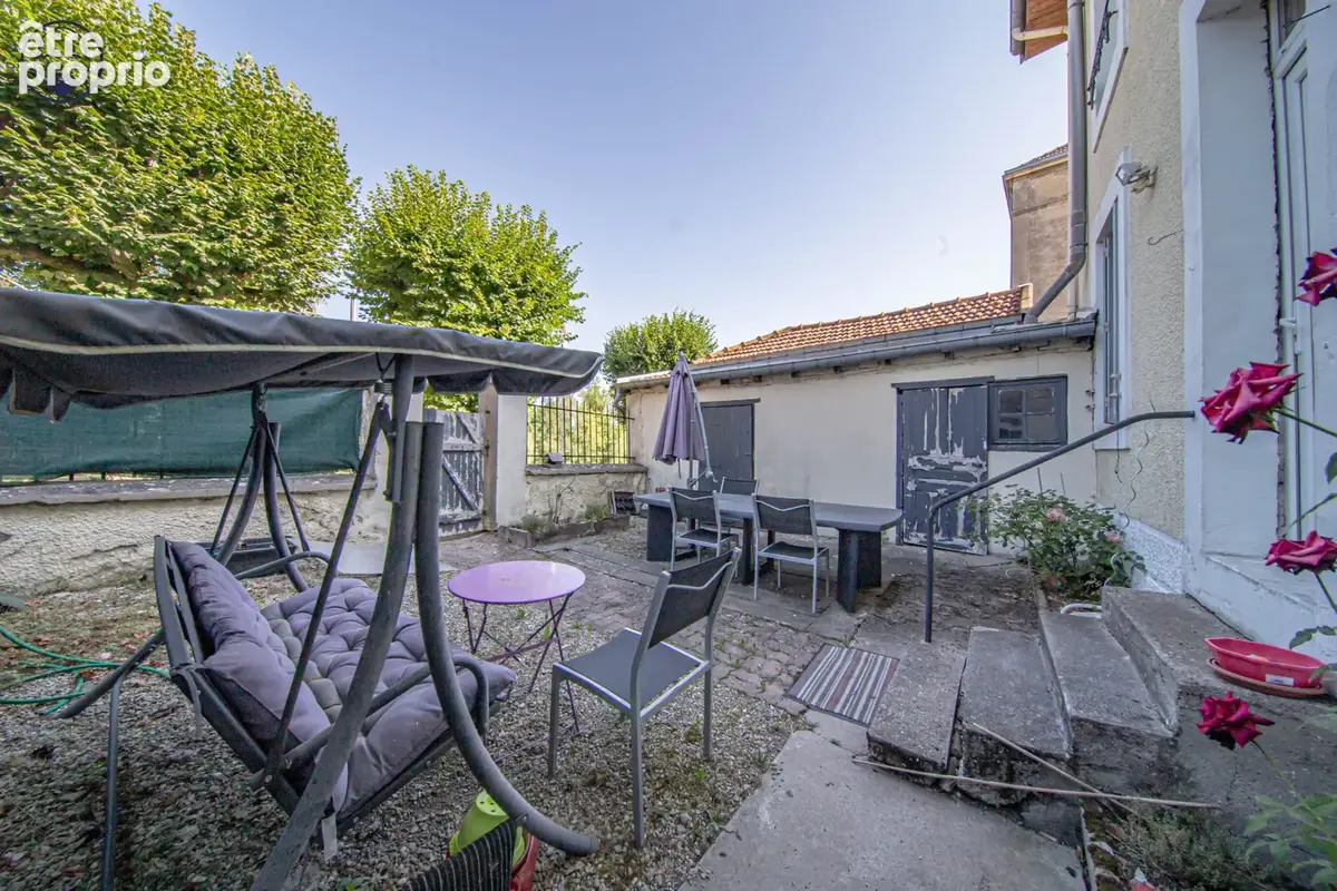 Appartement F3 avec jardin privatif en centre-ville   Spécial investisseur ! - photo 2