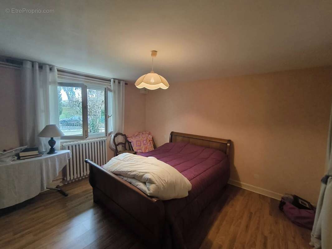 Maison à SAINT-JUNIEN