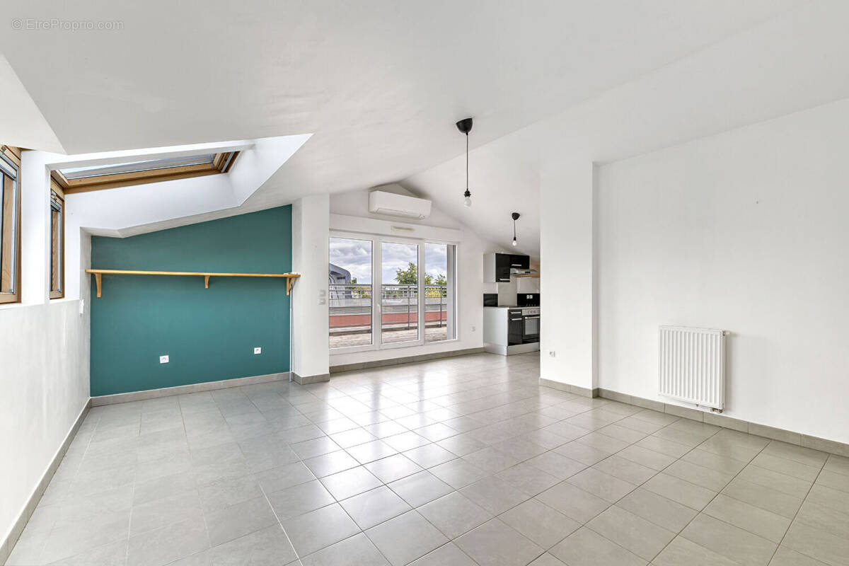 Appartement à BEGLES