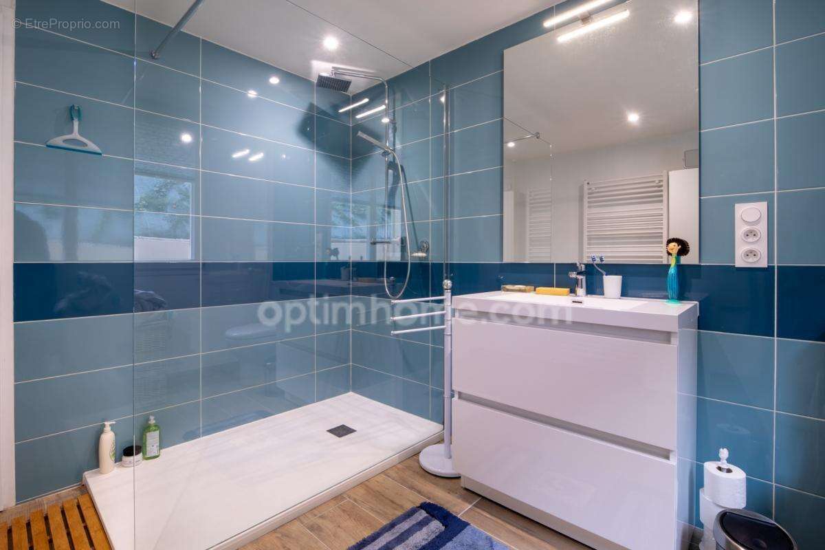 Maison à vendre 8 pièces BAGNERES DE BIGORRE (65) - photo 9