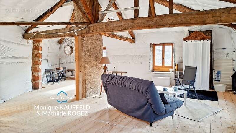 Maison à OLLIERGUES