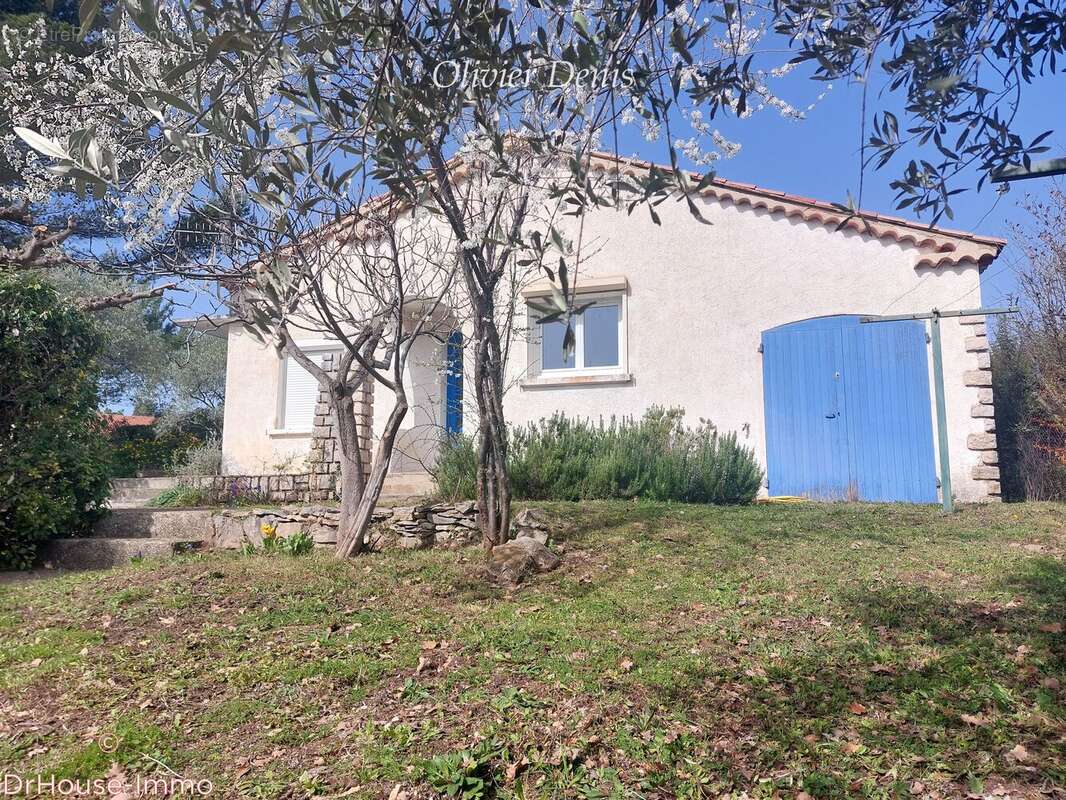 Maison à SAINT-SATURNIN-LES-APT