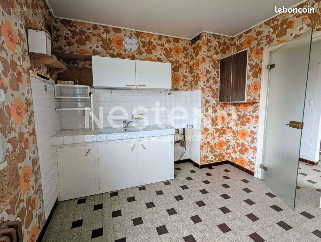 Maison à LA CHAUSSEE-SAINT-VICTOR