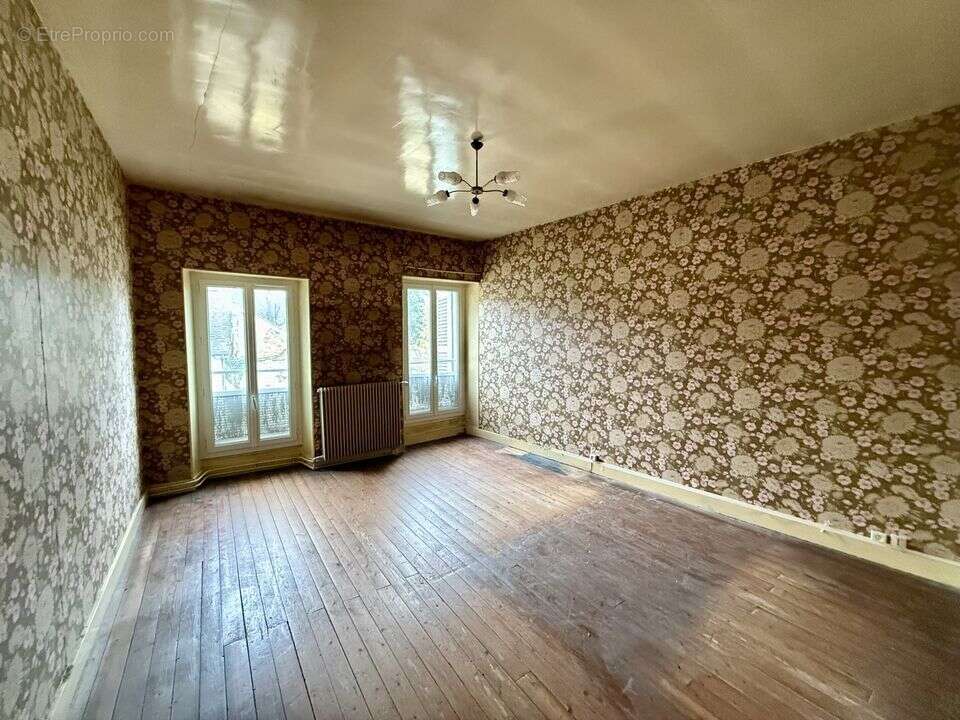 Maison à DONNEMARIE-DONTILLY