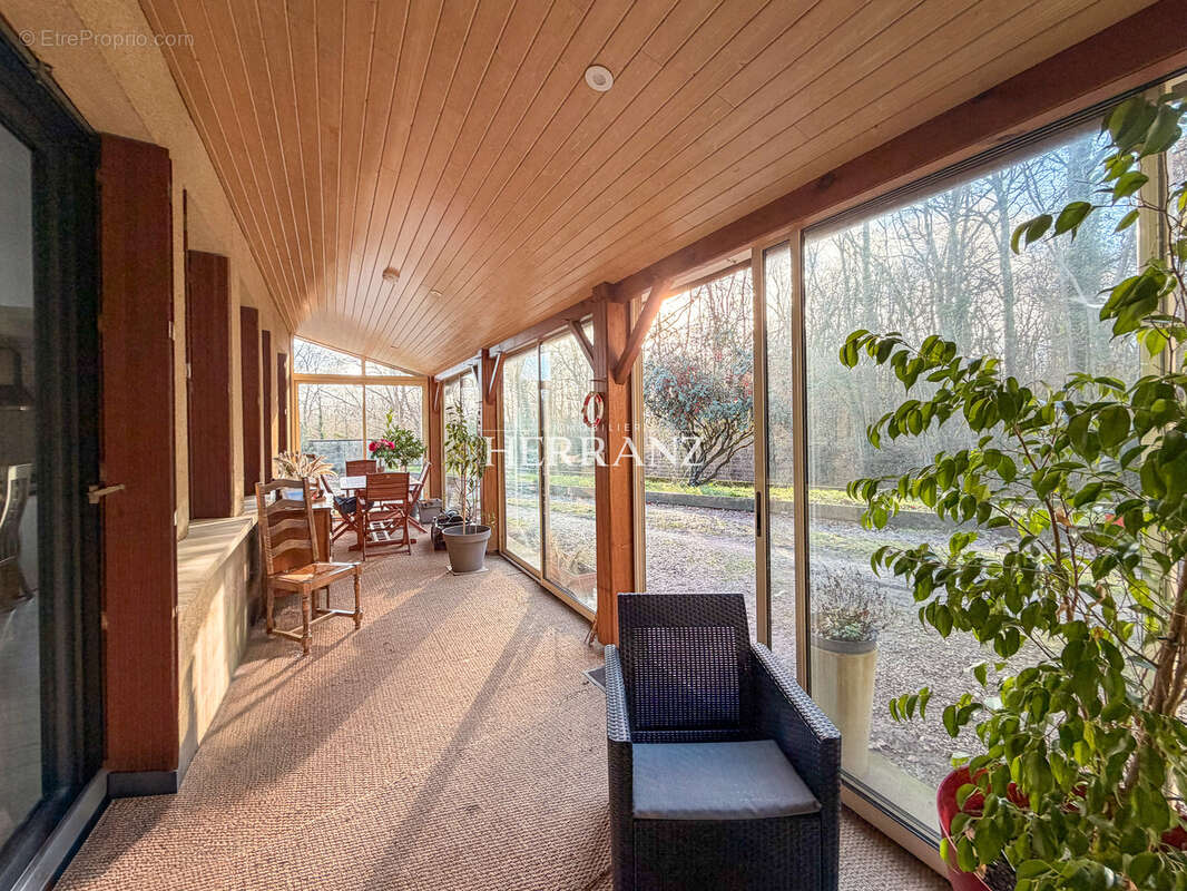 Maison à MONTAGNE