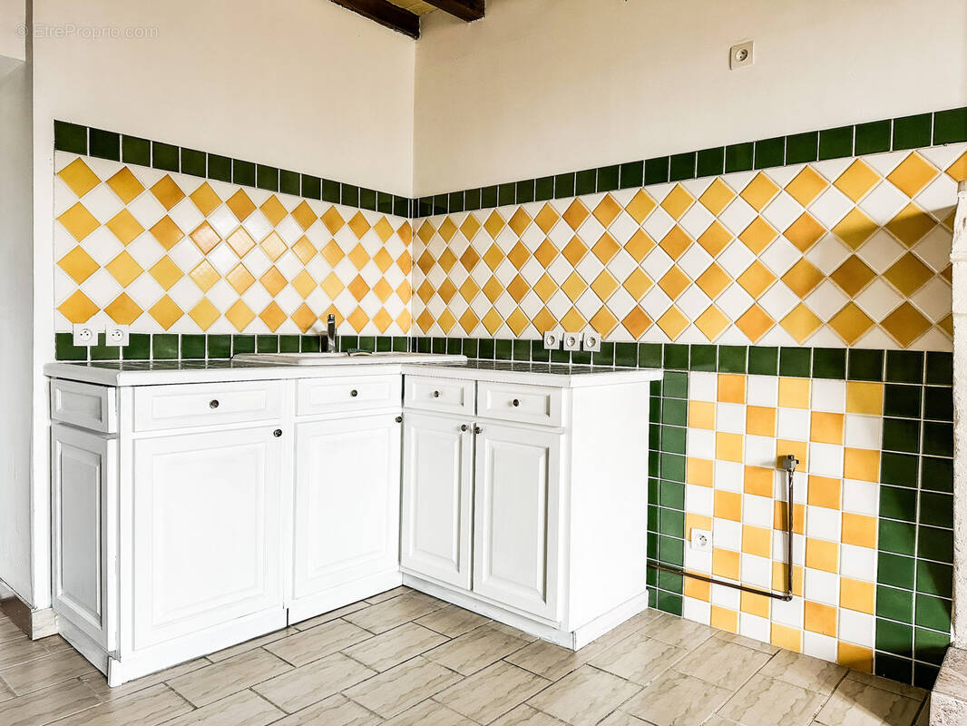 Maison à CHAMPAGNOLLES