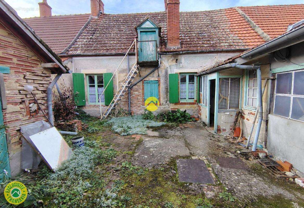Maison à SANCOINS