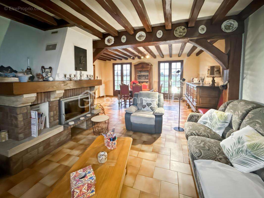 Maison à MELLEROY
