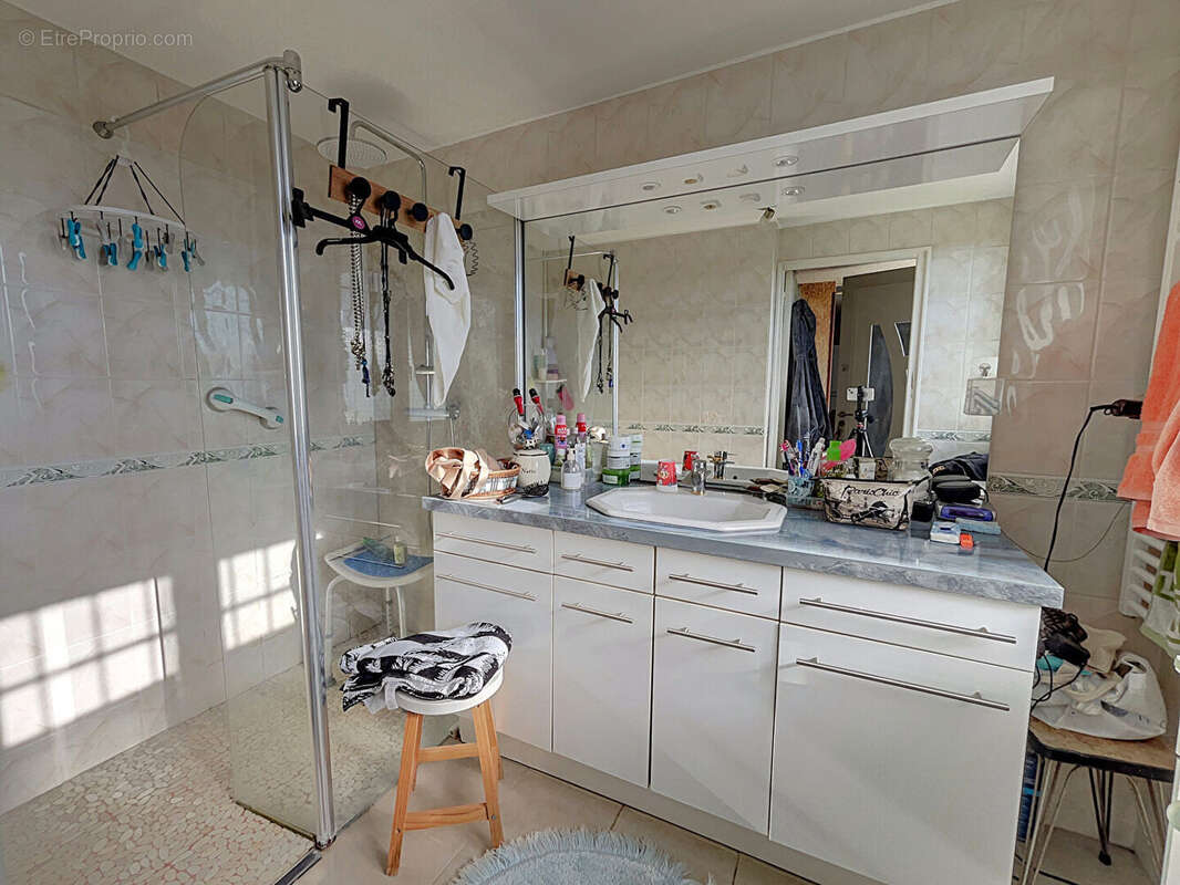 Maison proche gare 160 m2 - photo 6