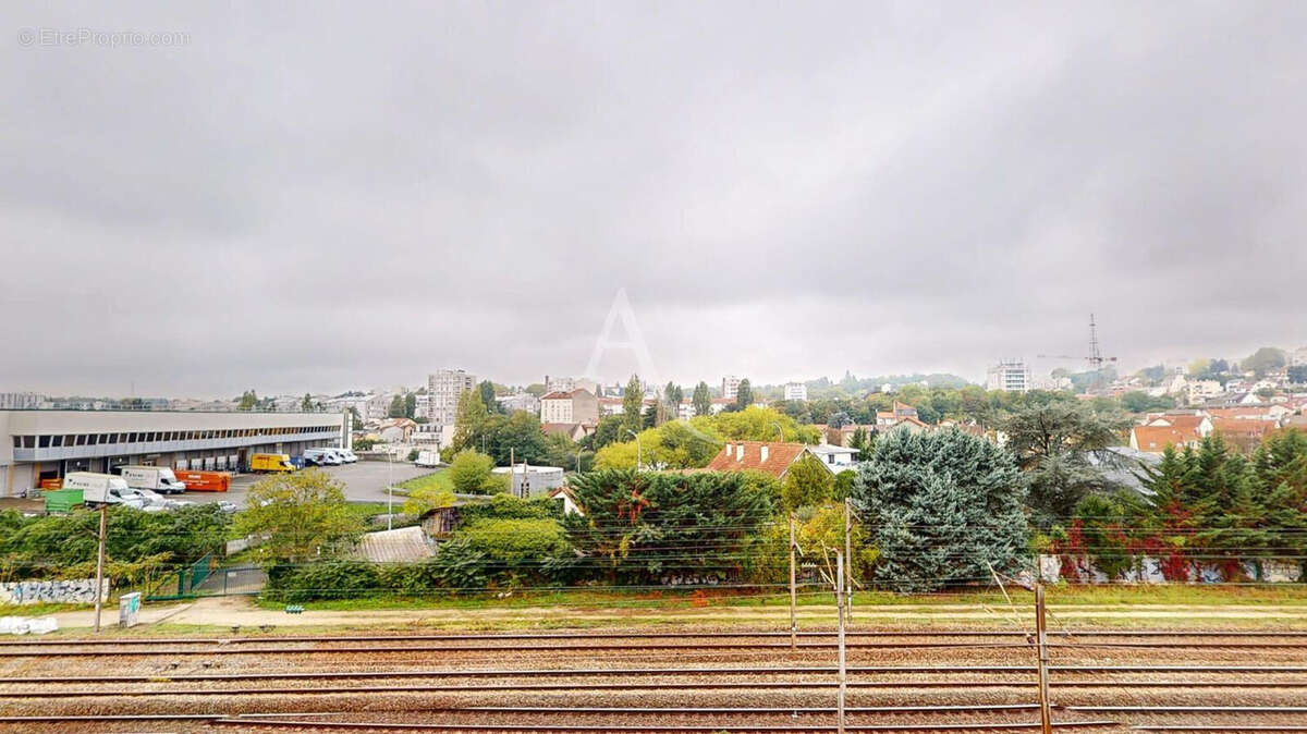 Appartement à ROSNY-SOUS-BOIS