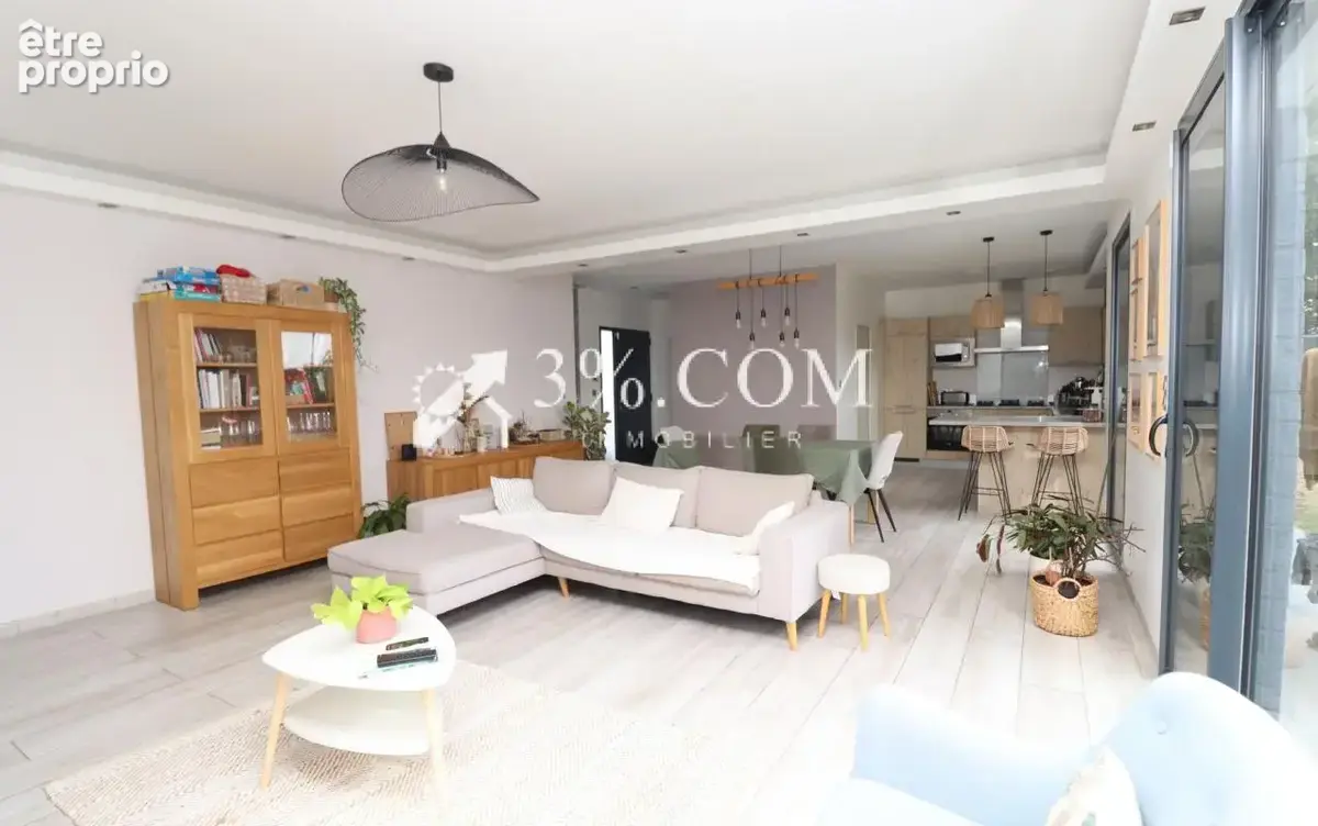 Maison contemporaine à vendre à  Bruz   Prestations haut de - photo 3