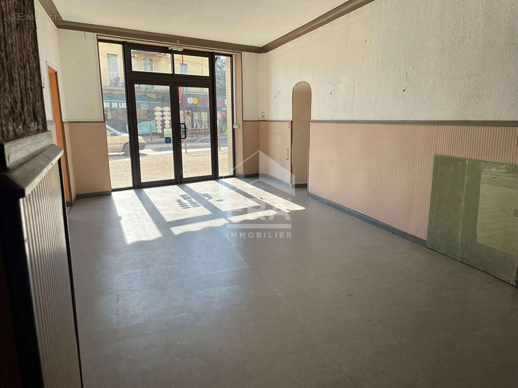 Local commercial 26m² à château-arnoux-saint-auban - photo 3