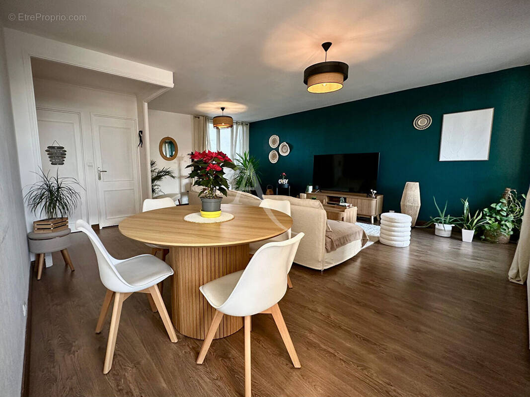 Appartement à LUISANT