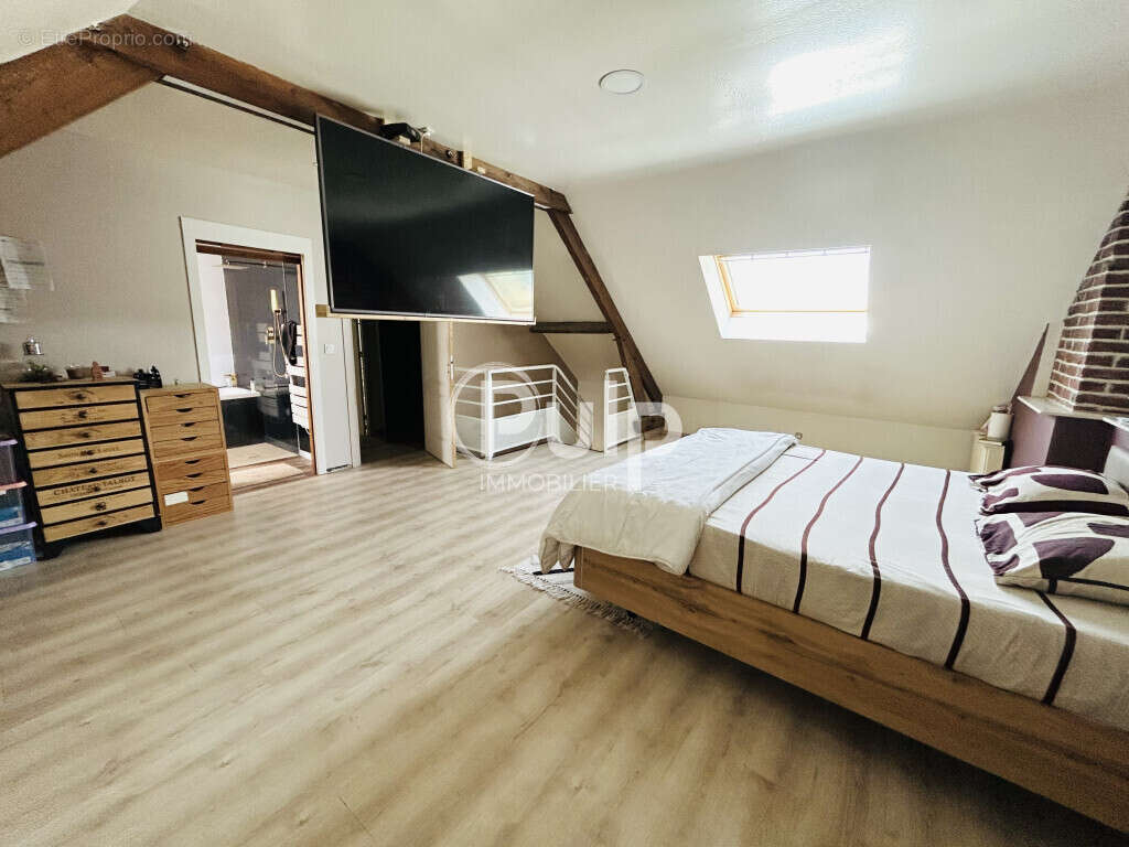 Maison à WAZIERS