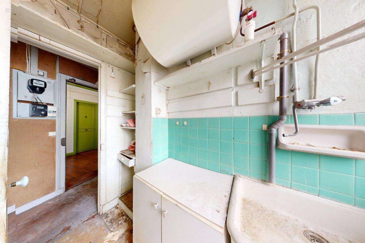 Appartement à PARIS-11E