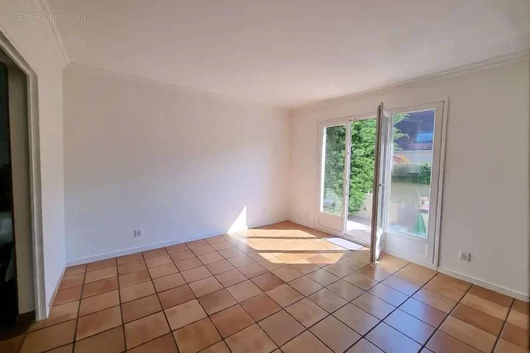 Maison à CROISSY-SUR-SEINE