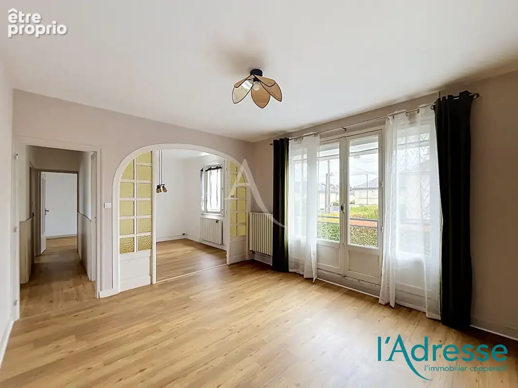Maison Laval - photo 2
