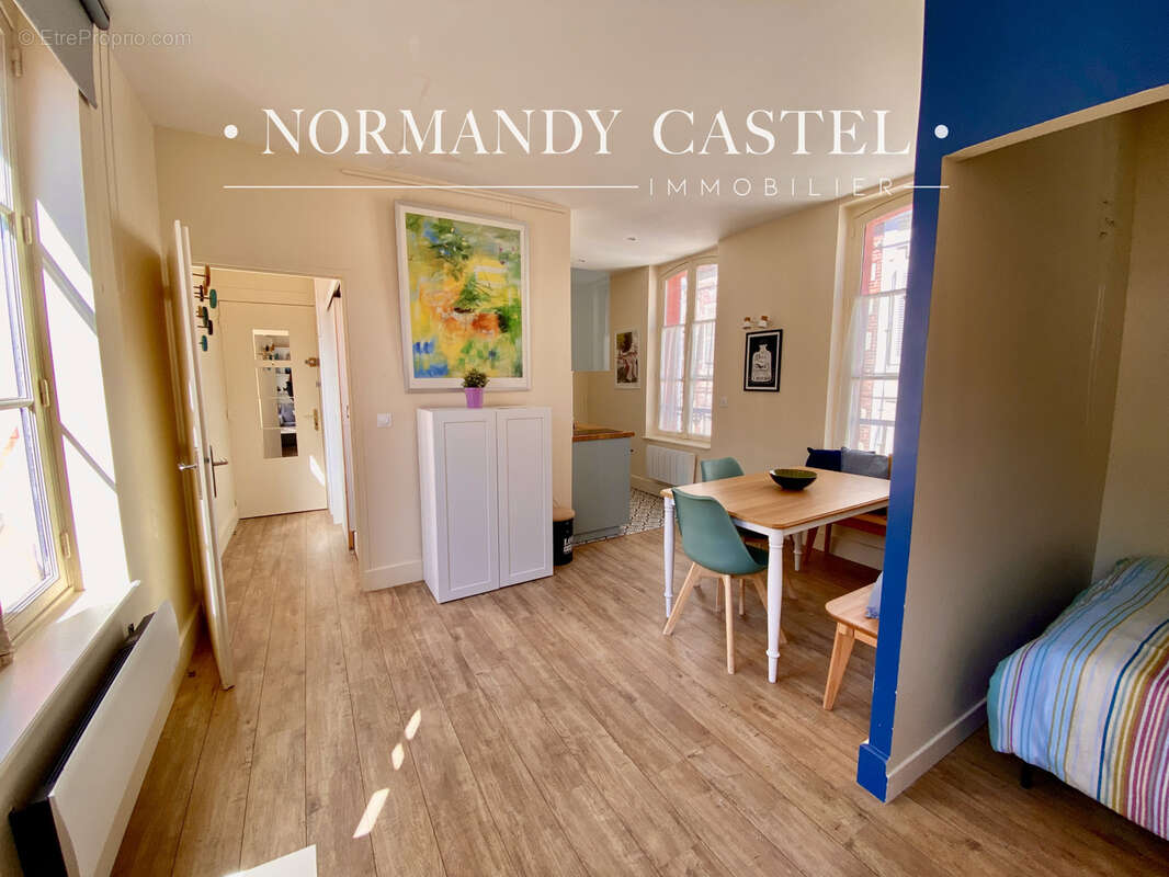 Appartement à TROUVILLE-SUR-MER