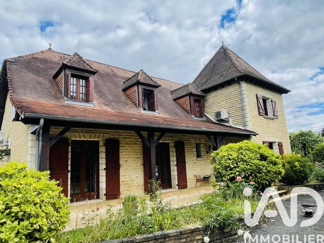 Photo 1 - Maison à ALLASSAC