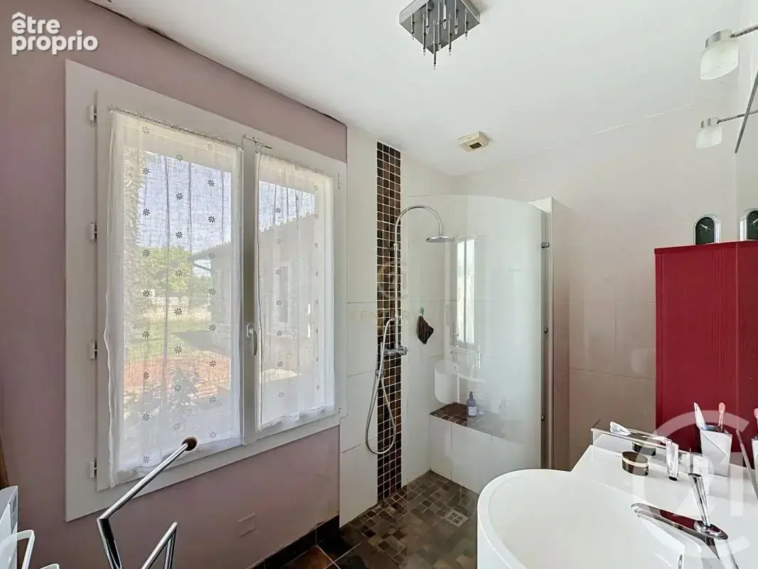 Maison 160 m² à Charly  - photo 10