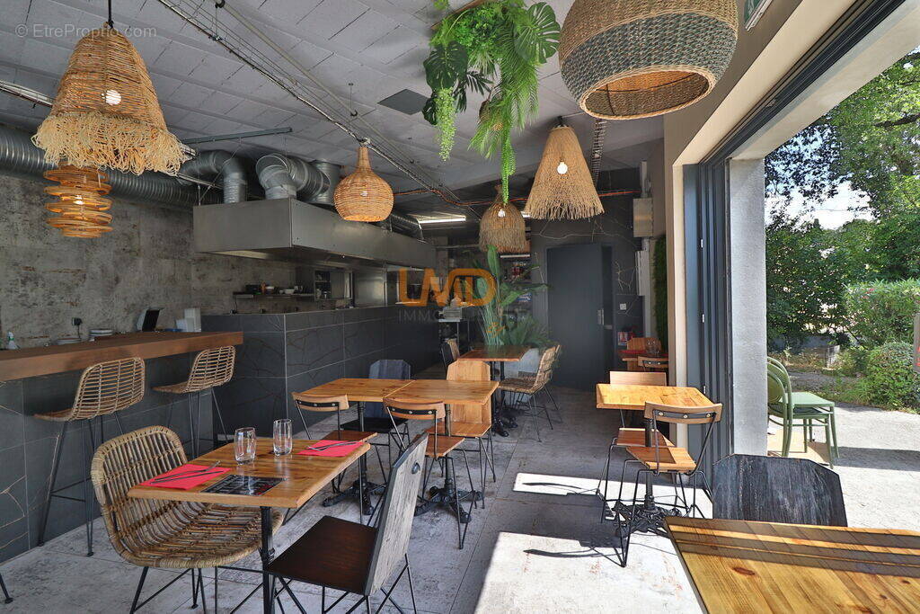 Commerce à LA SEYNE-SUR-MER