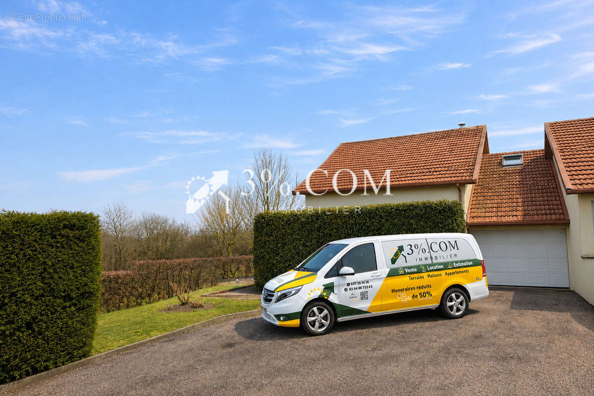 Maison à VILLE-SUR-ILLON