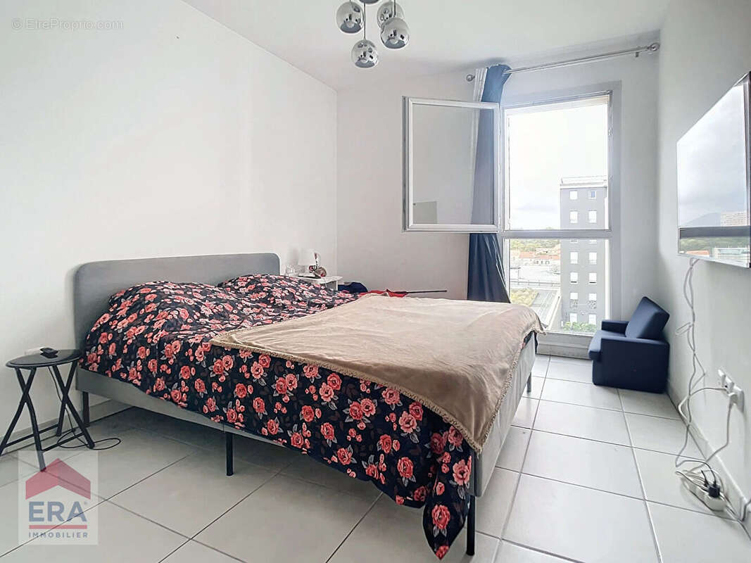 Appartement à MARSEILLE-10E