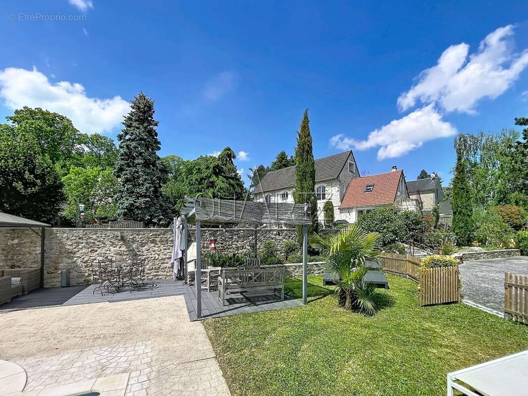 Maison à JAMBVILLE