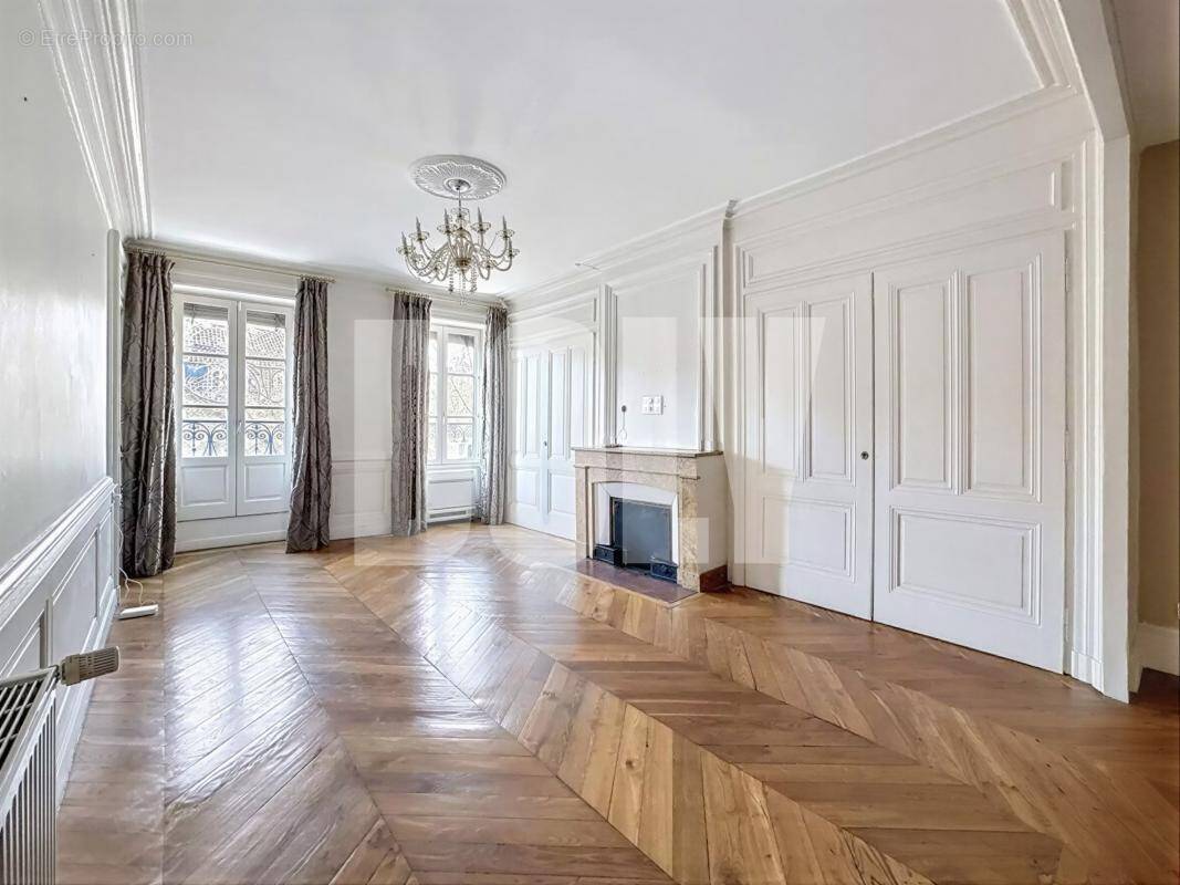 Appartement à SAINT-MANDE