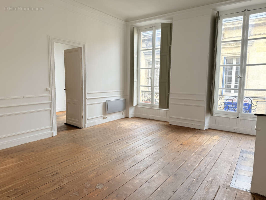 Appartement à BORDEAUX