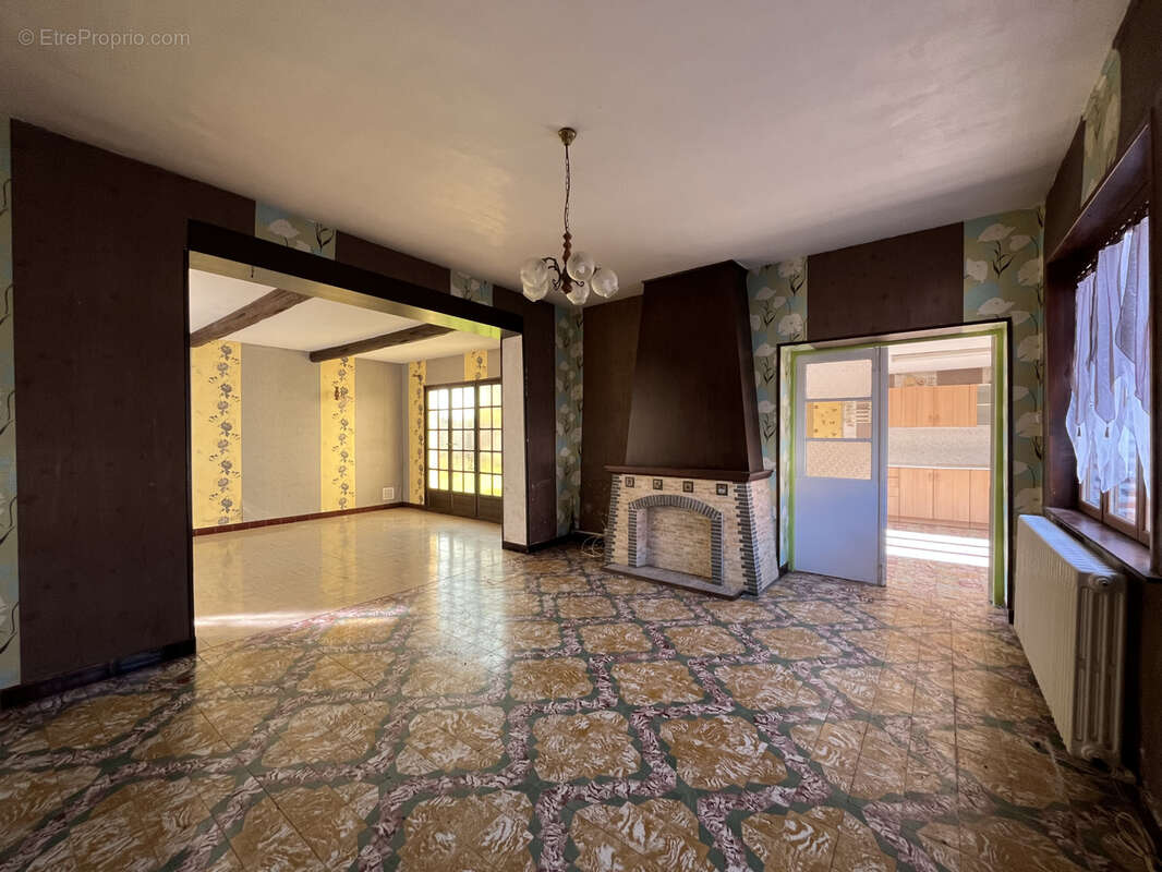 Maison à COURCELLES-LES-LENS