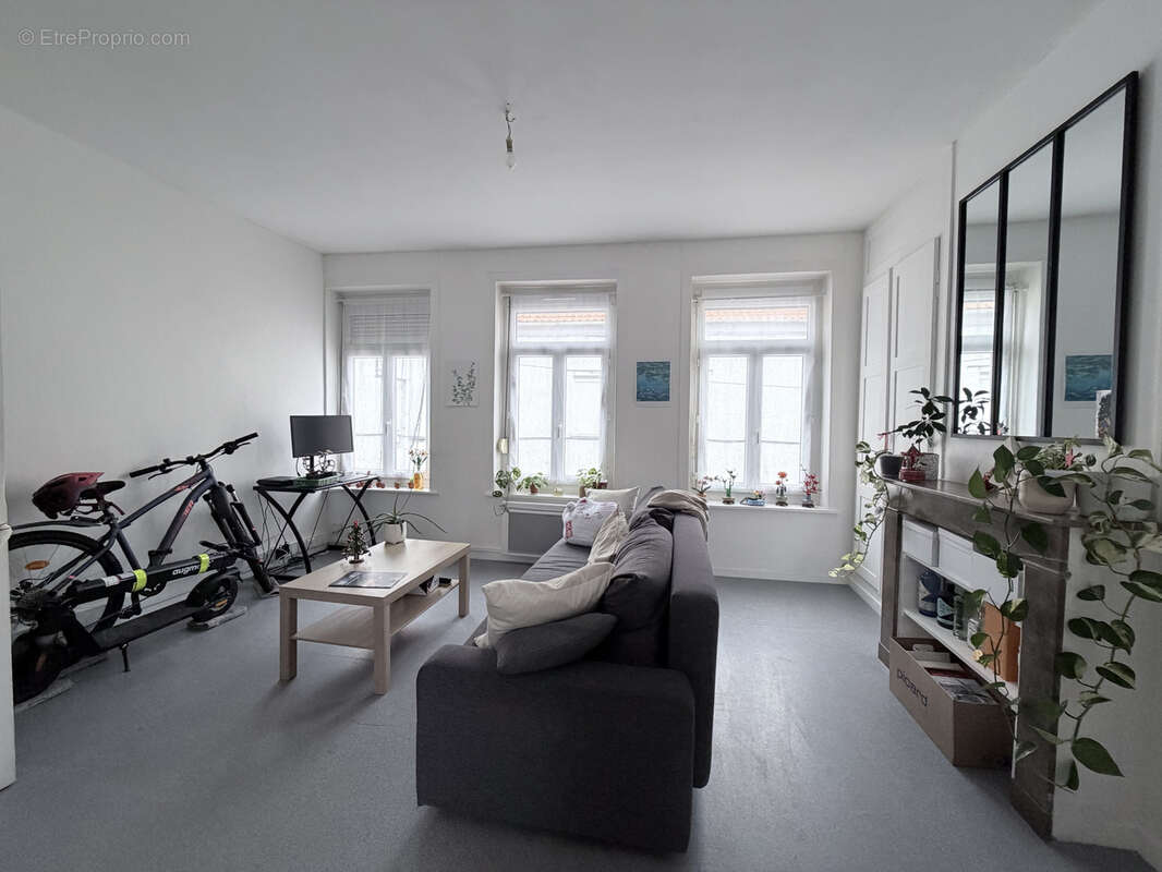 Maison à HAZEBROUCK