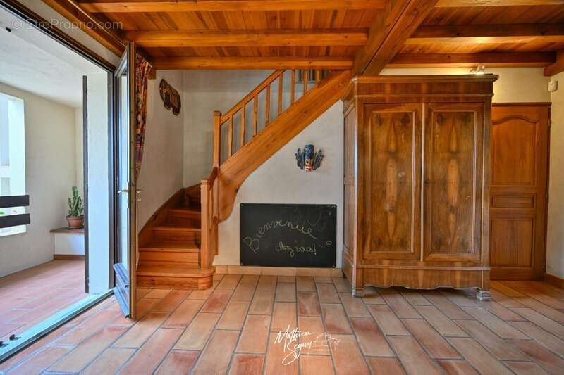 Maison à AVEIZE