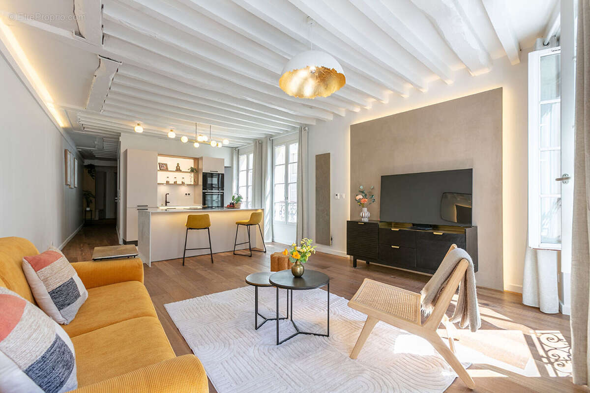 Appartement 58m² à paris 3e arrondissement - photo 2