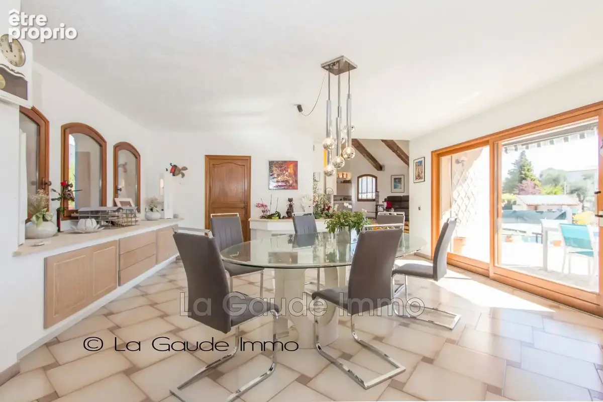 Maison 6 pièces 155 m² à vendre à La Gaude (06610) - photo 8