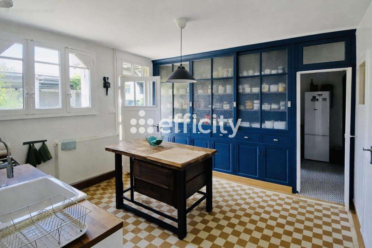 Maison à SAVIGNY-SUR-BRAYE