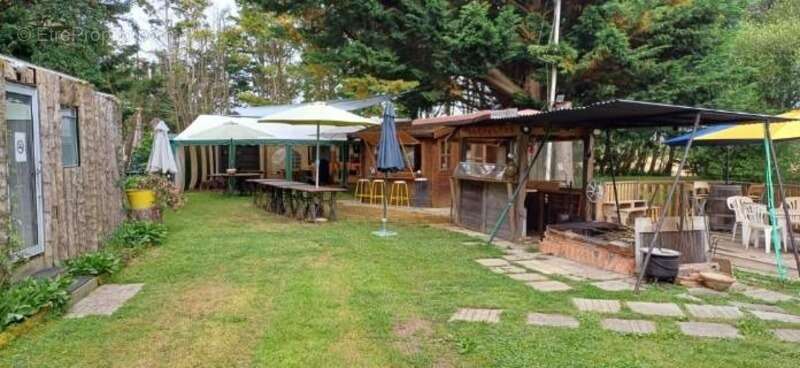 Terrain à TALMONT-SAINT-HILAIRE