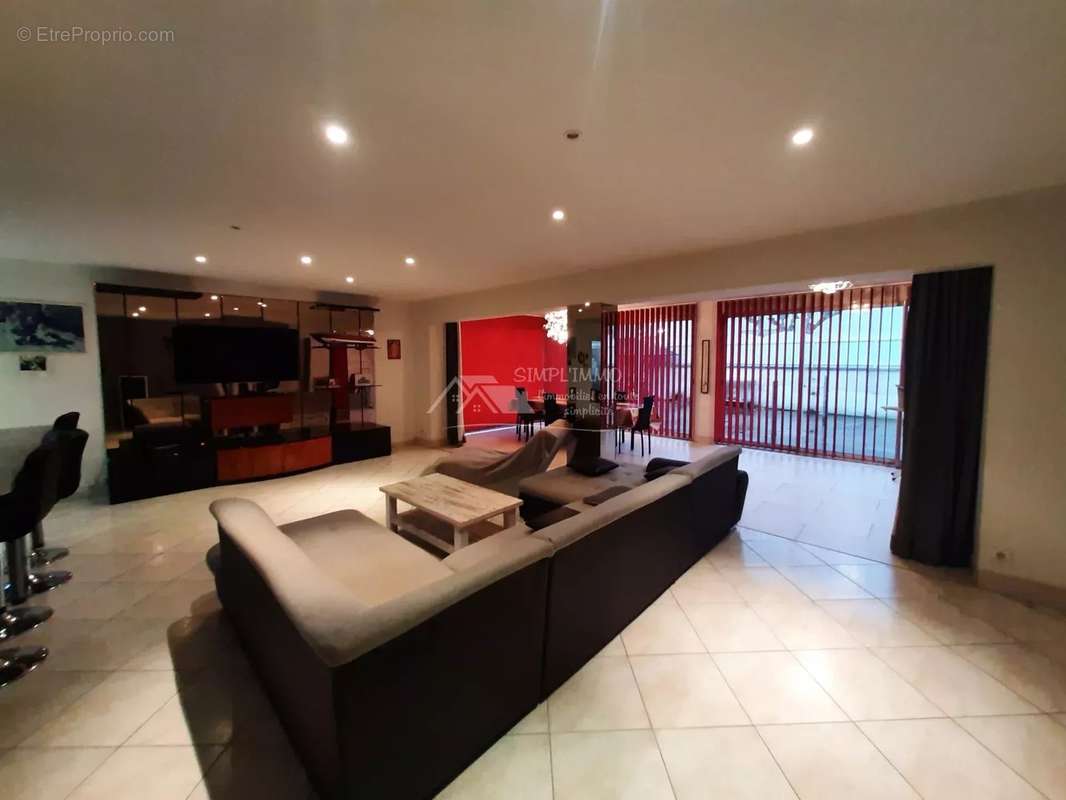 Maison à SAINT-SULPICE-DE-ROYAN