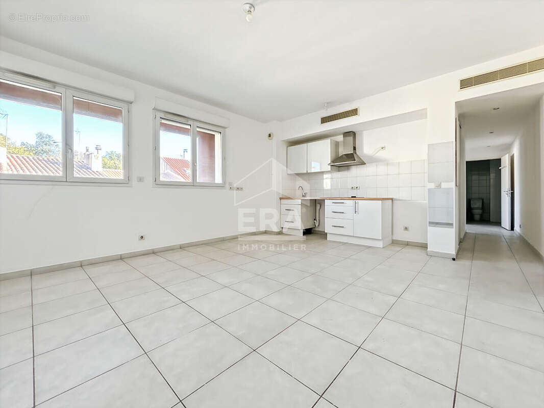 Appartement à MARSEILLE-12E